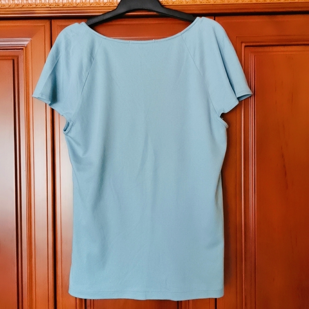Boss v-neck Tops - Picture 2 of 6